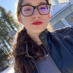 Meet your Posher, Reagan